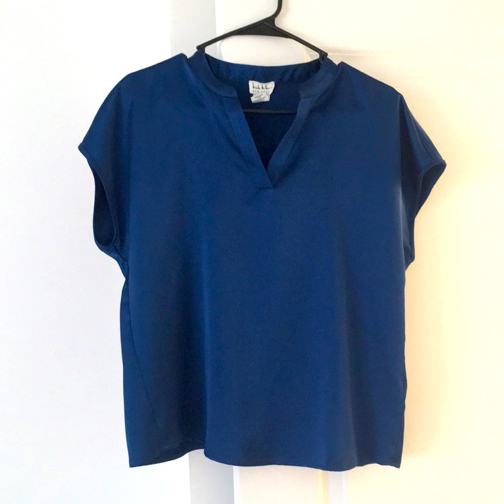 Nicole Miller Blue Silk Like Blouse Size M